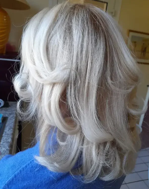 Marie D coiffure dame Brushing souple dame